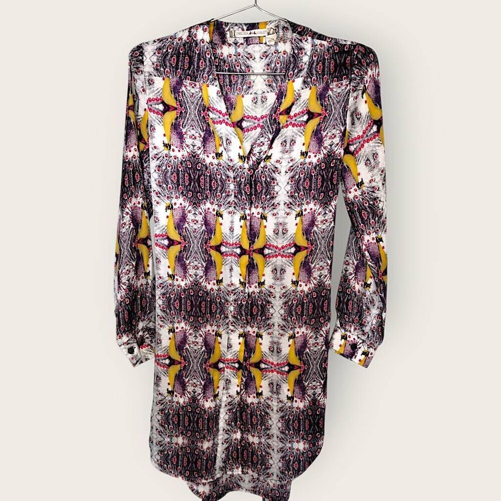Chelsea & Violet Dress Sz XS Multicolored Peacock Silky Red Brown Side Sequins